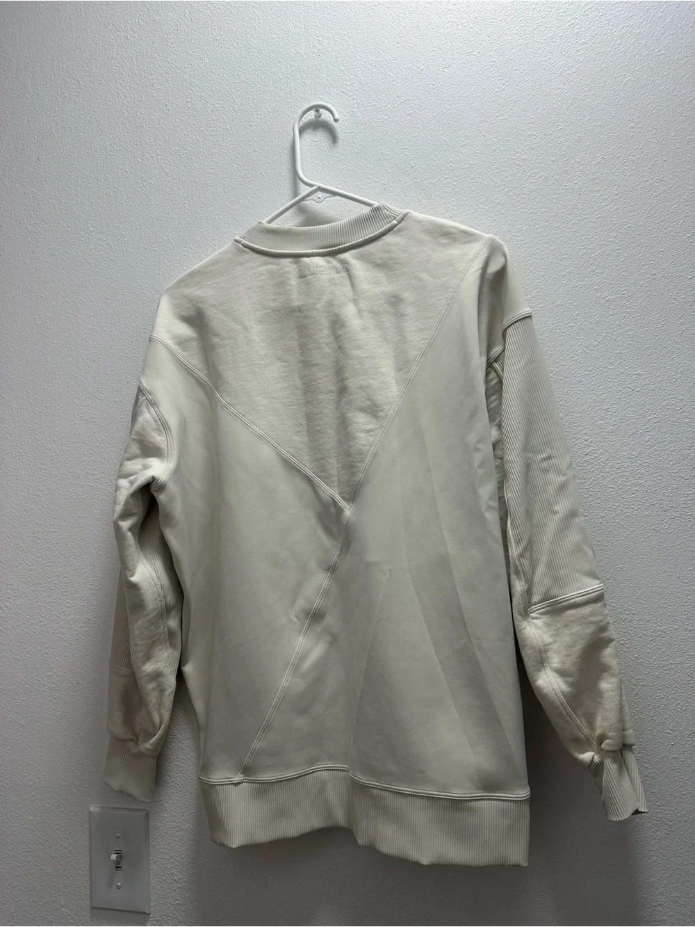 Lululemon crew neck